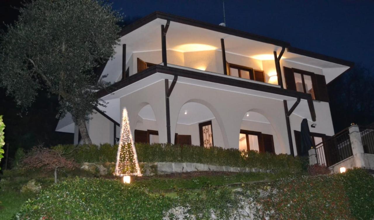 Le Grigne Guesthouse - The Garden Oliveto Lario Buitenkant foto